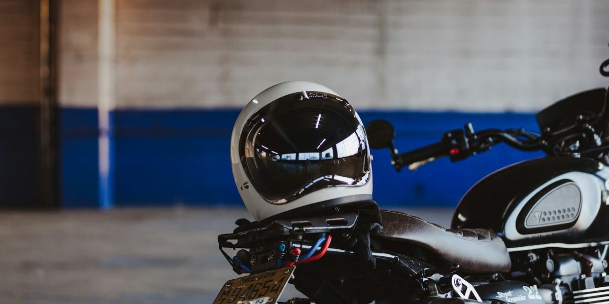 Choosing the Best Motorcycle Helmet: How to Find the Perfect Helmet for Safety, Comfort and Silence
