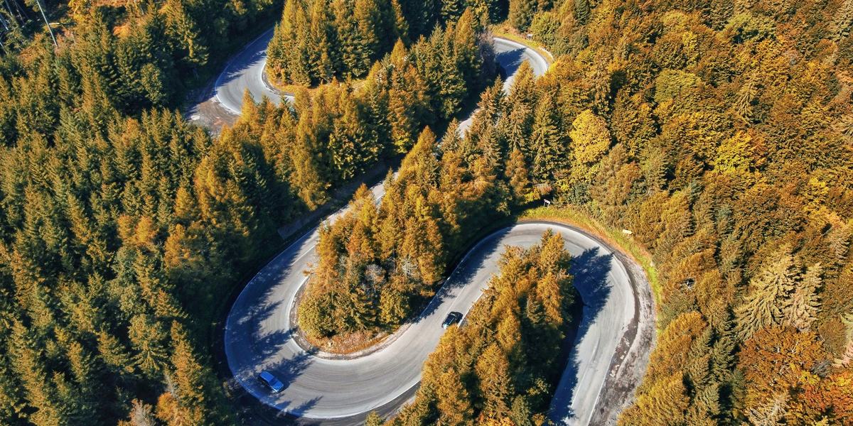 The Art of Cornering: Technique, Line Choice, and Control for Every Motorcyclist