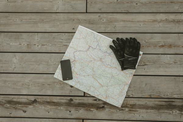 GPX and Route Files Explained: Tracks vs Routes, and Why Your Navigation Sometimes Fails