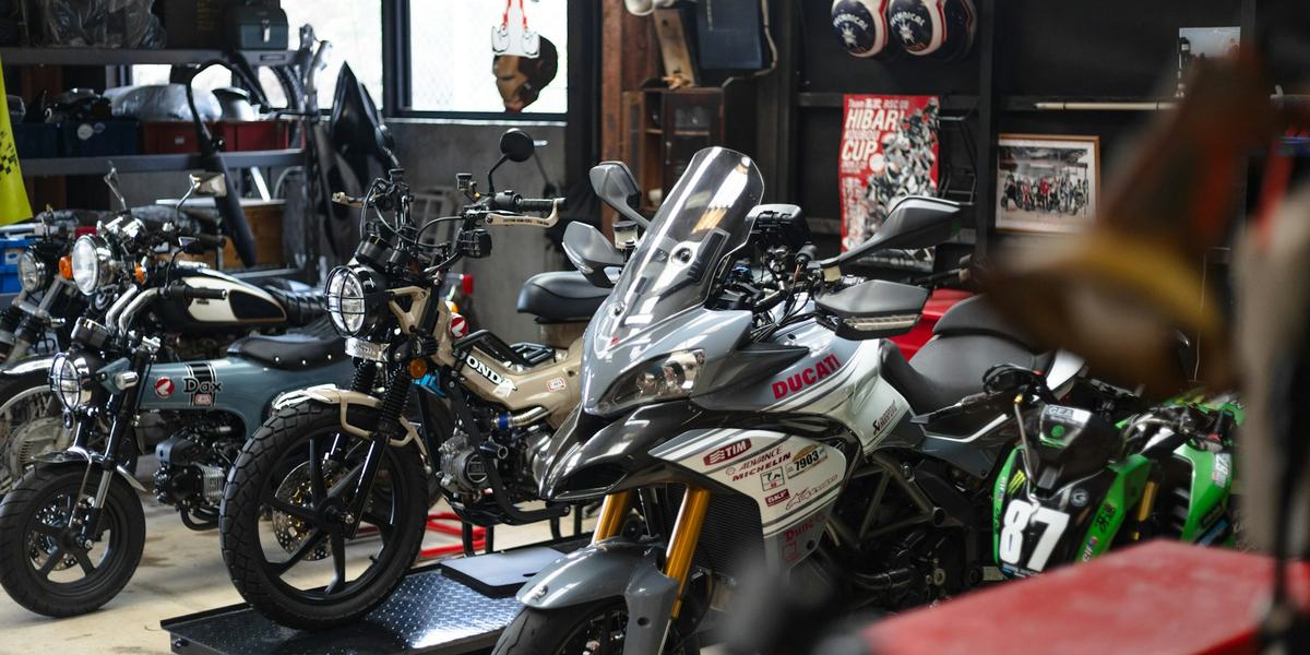 Which Motorcycle Fits Me? How to Choose Type, Riding Position, and Use Without an Expensive Mistake