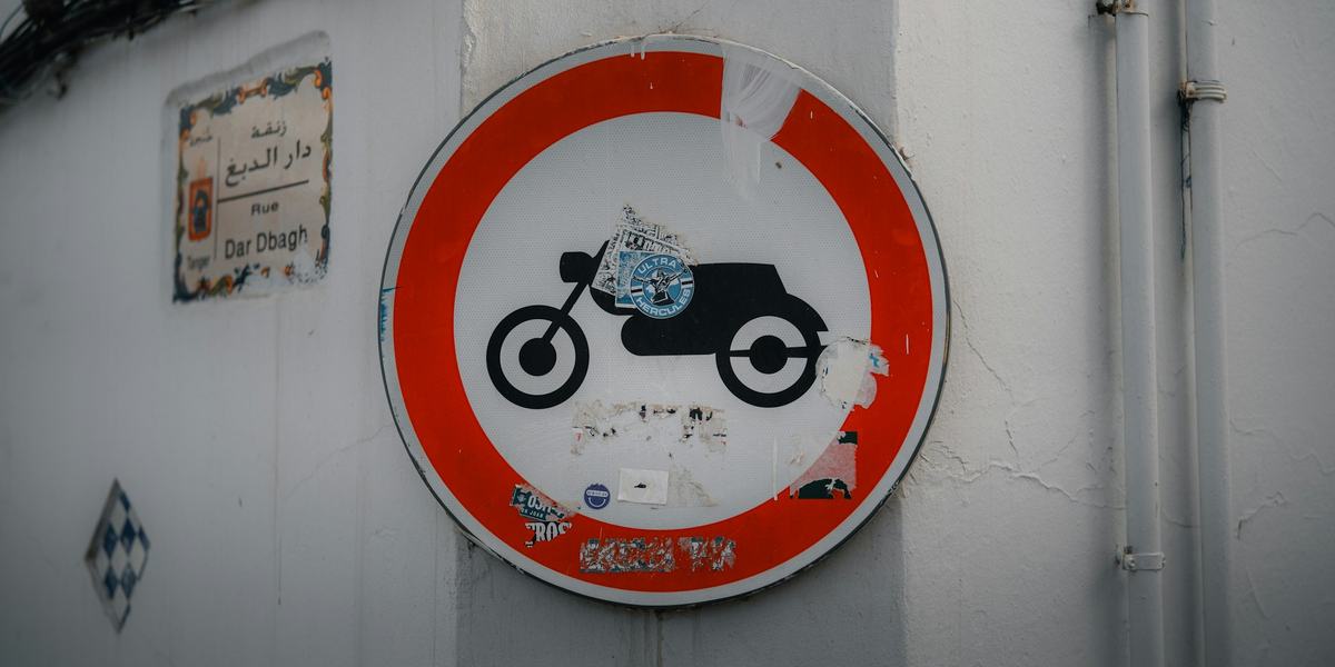 Preventing Motorcycle Theft: The 10 Most Effective Measures (Lock, Location, Routine)