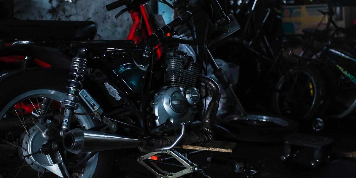 Maintenance You Can Do Yourself: Chain, Tyre Pressure, Brake Checks and What to Leave to the Professionals