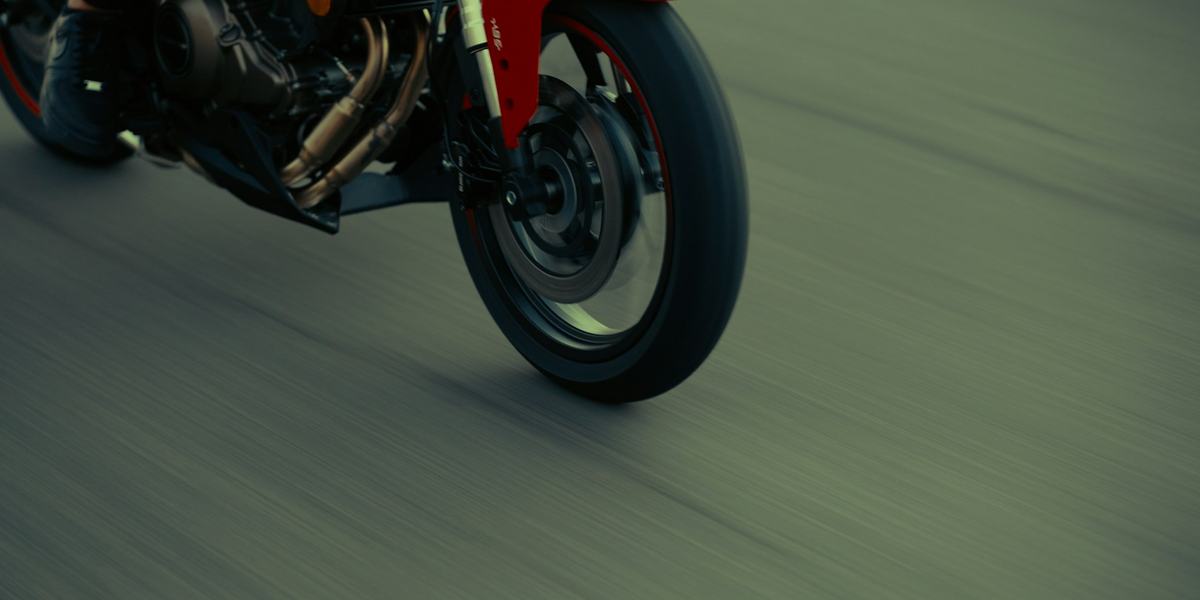 Choosing Sport Touring Tires: The Best Motorcycle Tires for Wet Roads and Long Rides (2026)